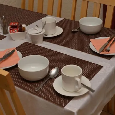 Mulberry 3* Westport