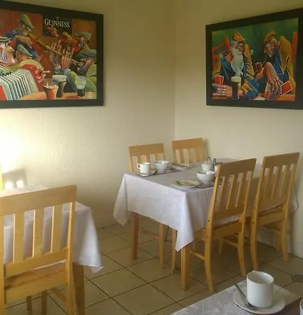 Mulberry Bed & Breakfast 3*