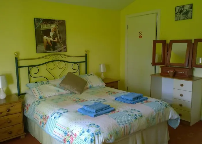 Mulberry 3* Westport