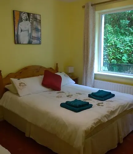 Mulberry Bed & Breakfast 3*