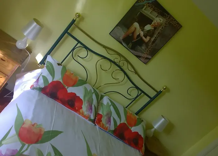 Mulberry Bed & Breakfast Westport