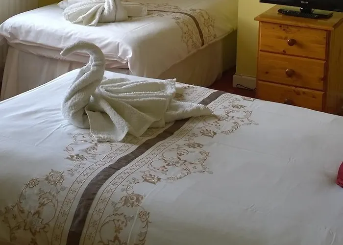 Mulberry Bed & Breakfast 3*